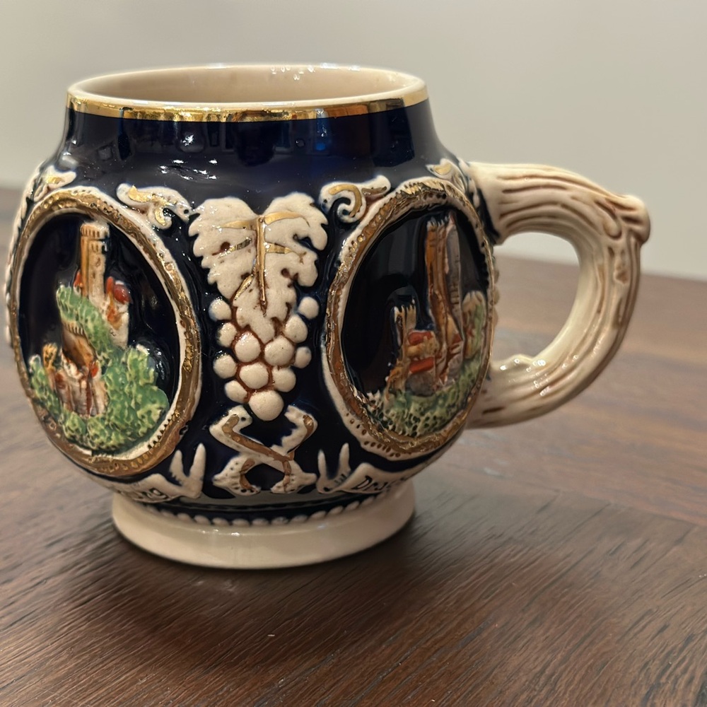 🍁🍂🥨🍻🍺Vintage German collectible mugs (3)🍻🍺